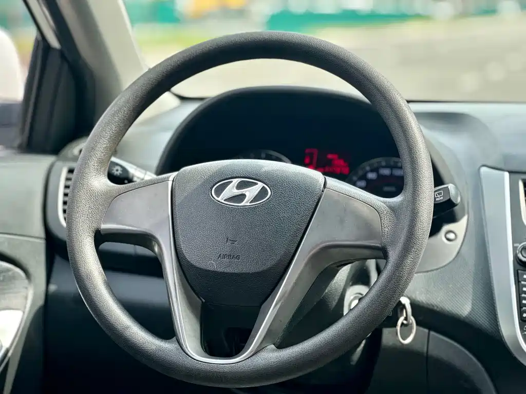 Hyundai Ruiyi 1.4L Manual GLX, фото 35