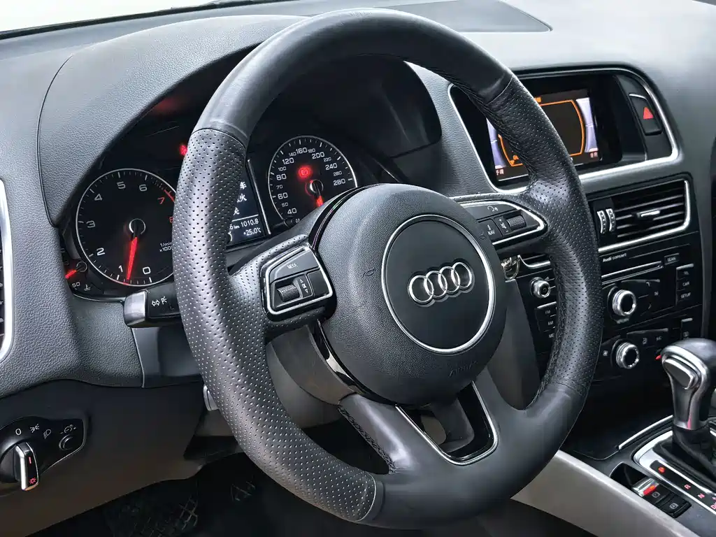 Audi Q5 — миниатюра 12