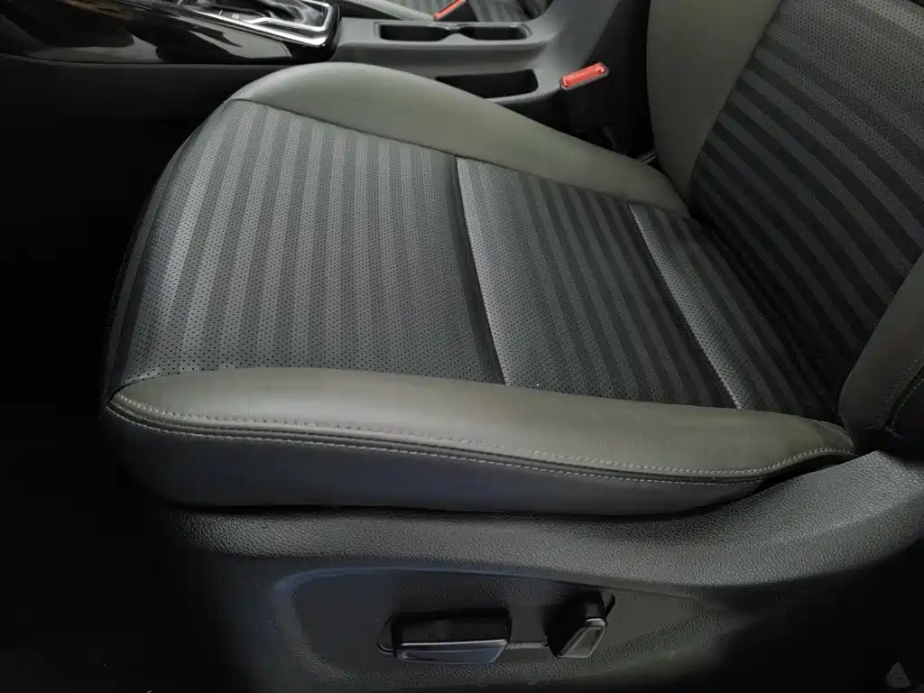 Kia Sportage — миниатюра 20