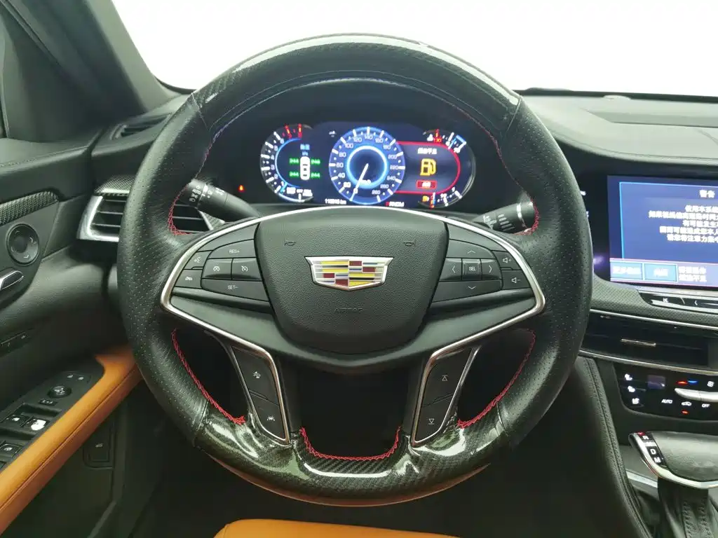 Cadillac CT6 — миниатюра 11