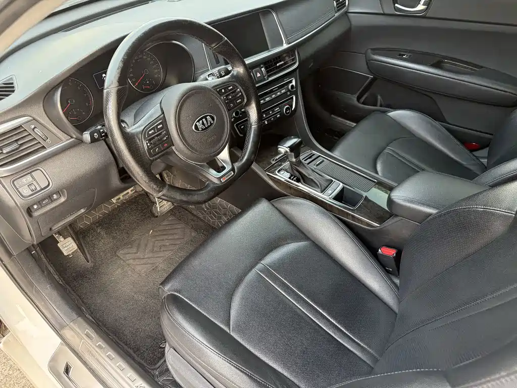 Kia K5 — миниатюра 8