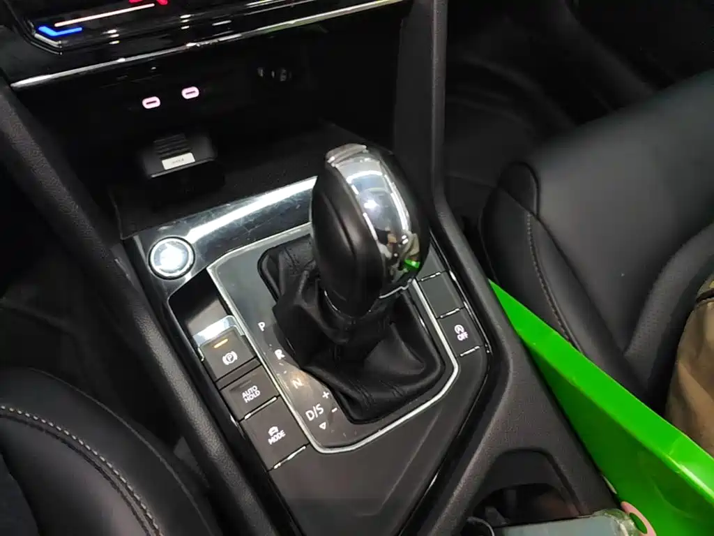Volkswagen Tharu — миниатюра 14