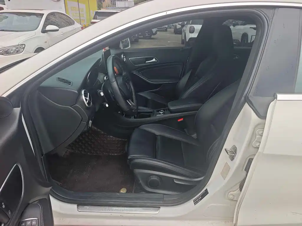 Mercedes-Benz CLA (Import) — миниатюра 2