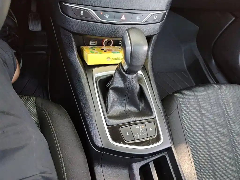 Peugeot 308S — миниатюра 10