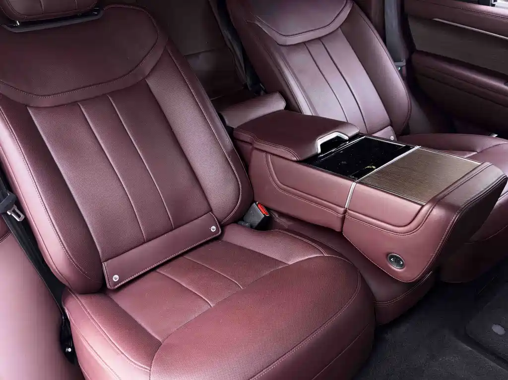 Land Rover Range Rover — миниатюра 27