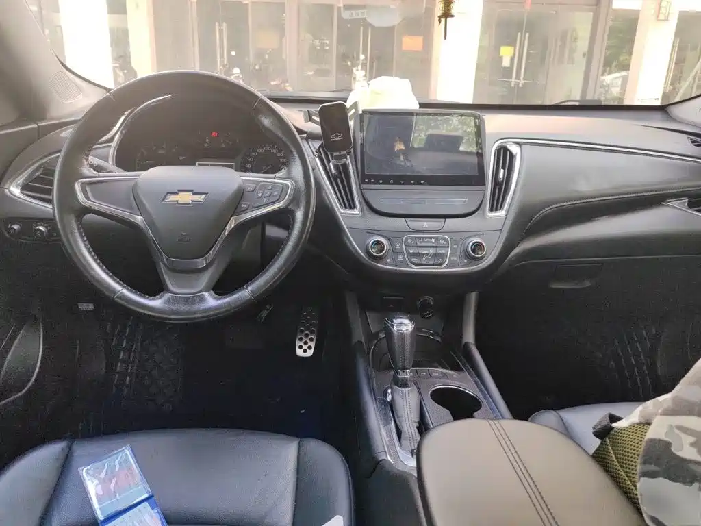 Chevrolet Malibu XL — миниатюра 10