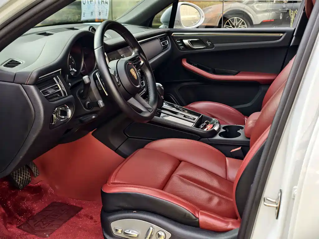 Porsche Macan — миниатюра 15