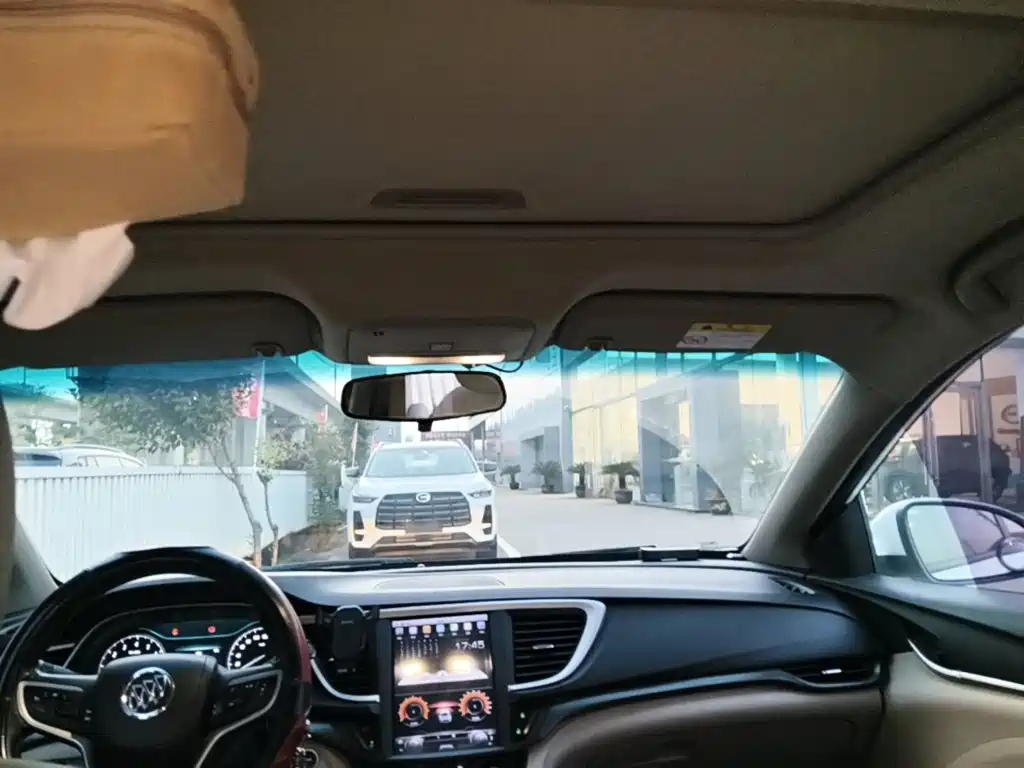 Buick Excelle — миниатюра 18