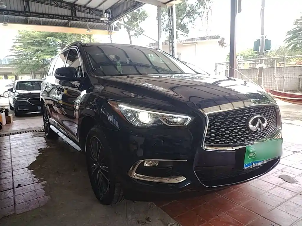 Infiniti QX60 (Import) — миниатюра 4