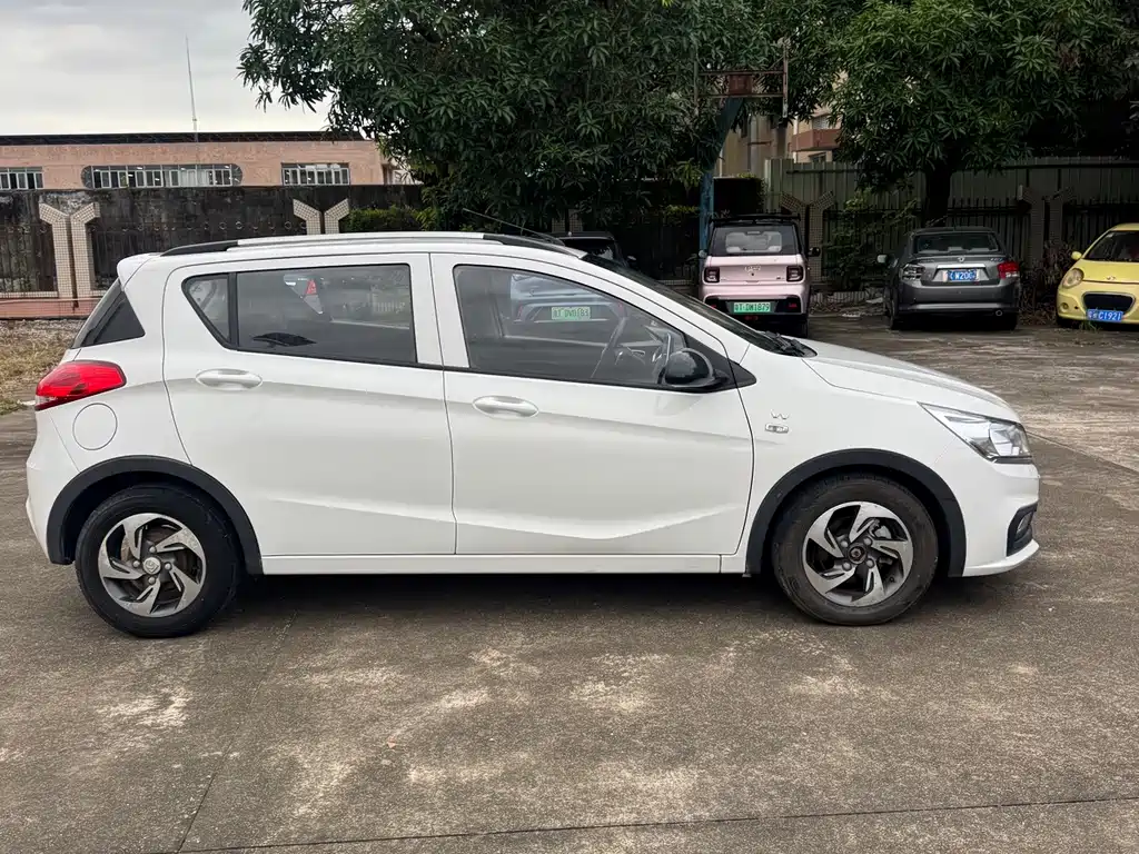 Baojun 310 — миниатюра 4