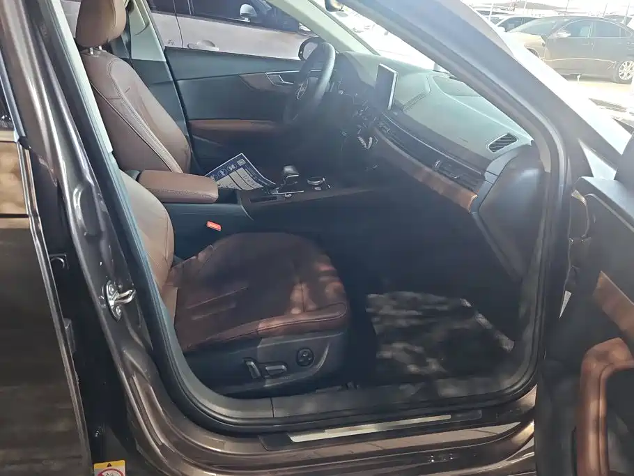 Audi A4L — миниатюра 8