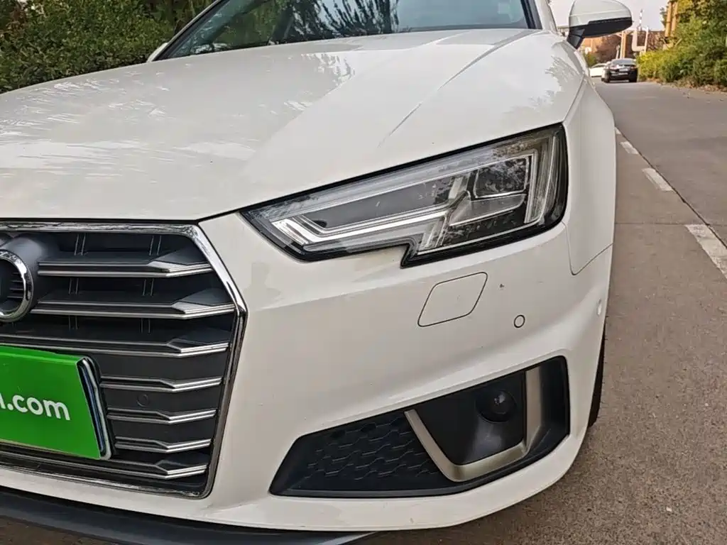 Audi A4L — миниатюра 24