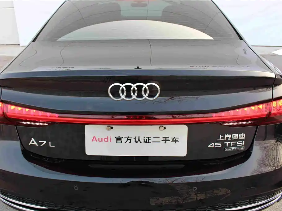 Audi A7L — миниатюра 14