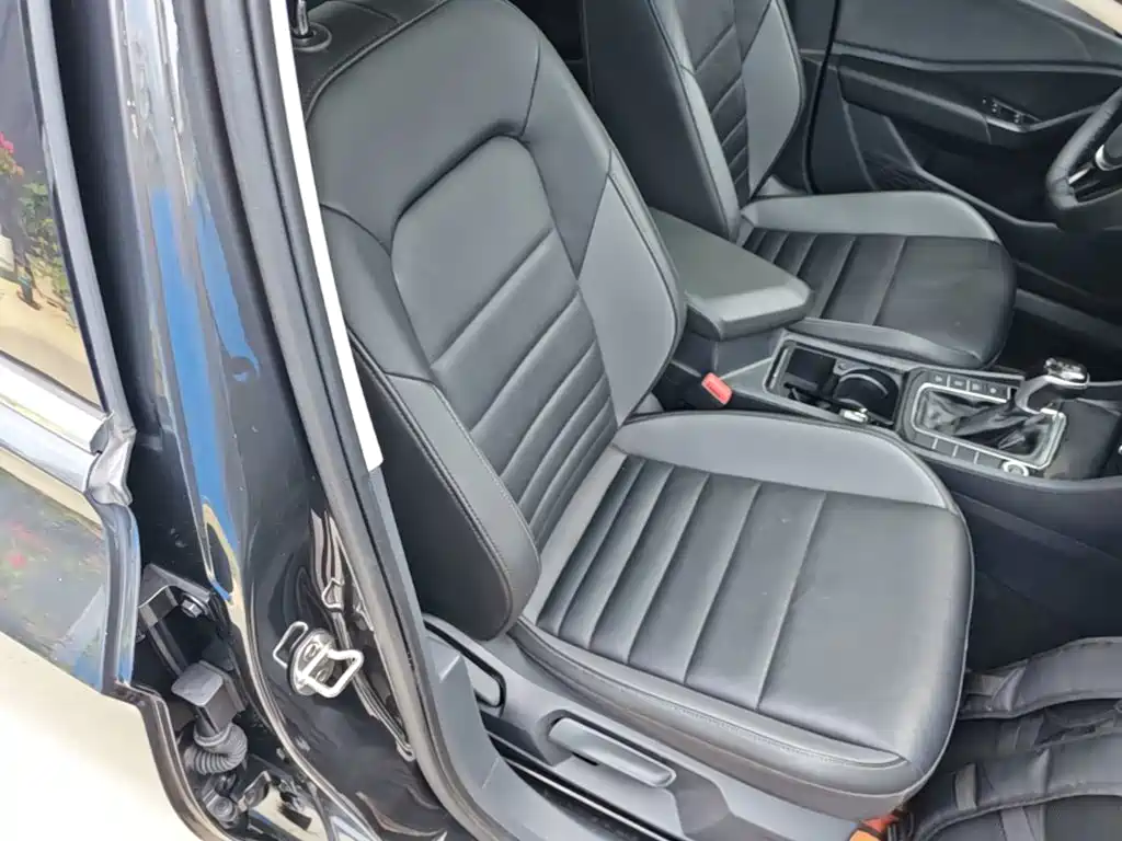 Volkswagen Sagitar — миниатюра 25