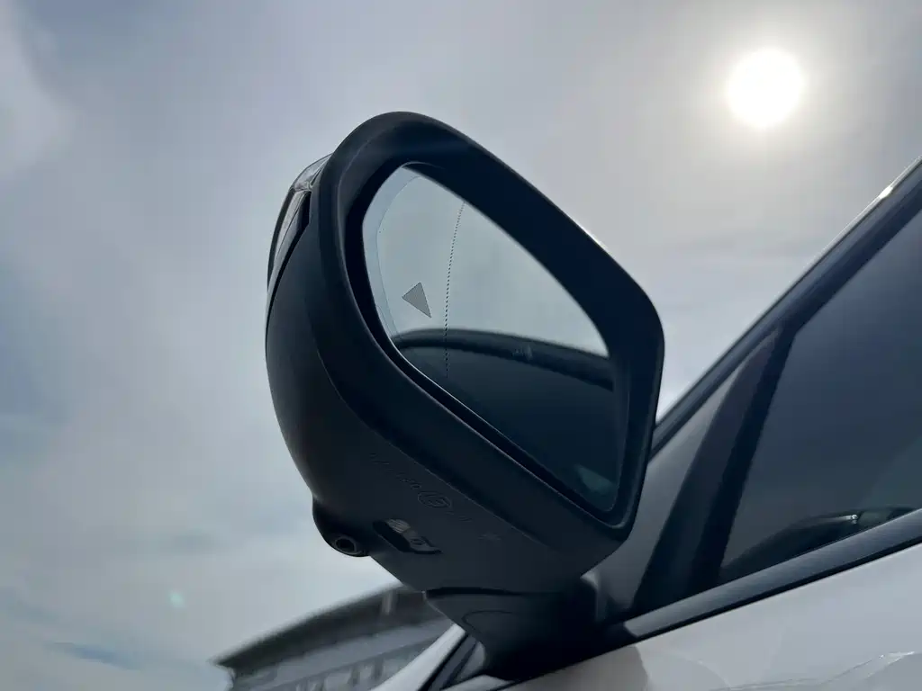 Mercedes-Benz GLC AMG — миниатюра 21