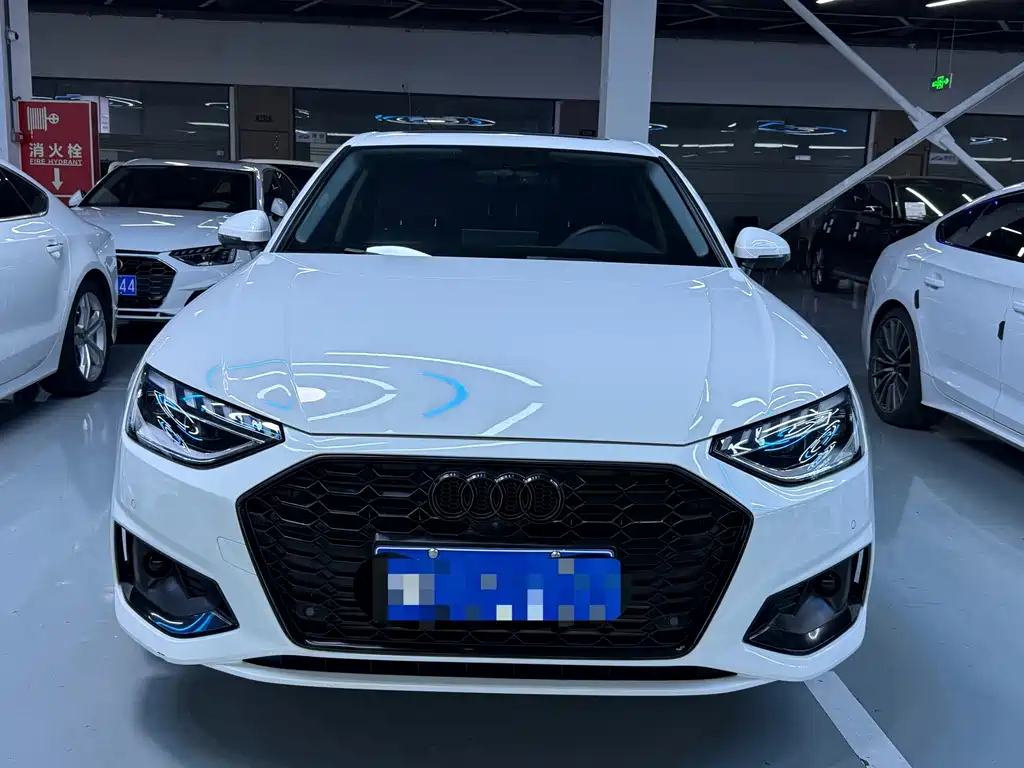 Audi A4L — миниатюра 2