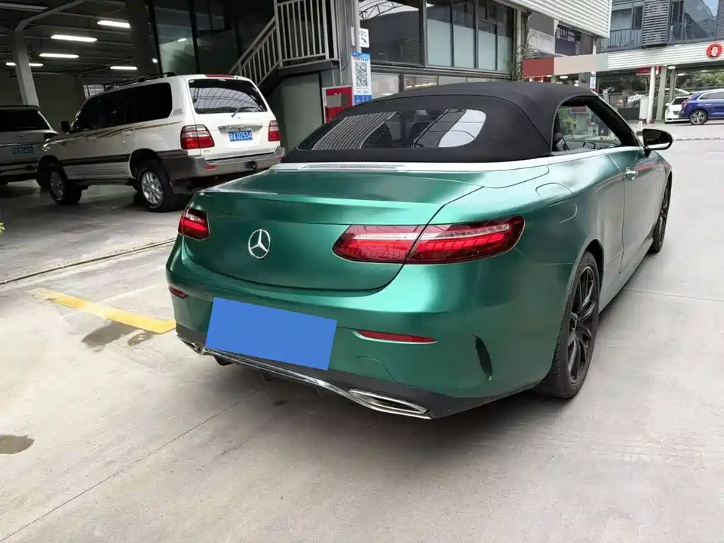 Mercedes-Benz E-Class (Import) — миниатюра 3