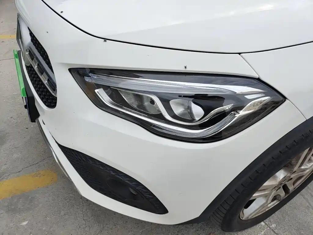 Mercedes-Benz GLA — миниатюра 24
