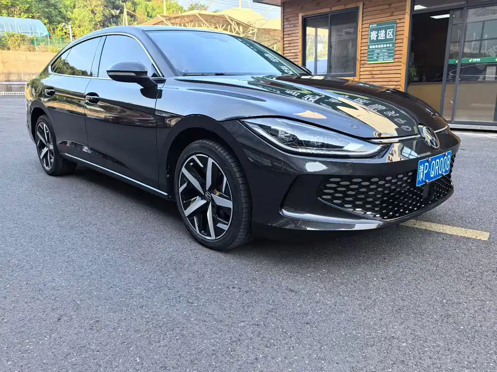 Volkswagen Lamando — миниатюра 3