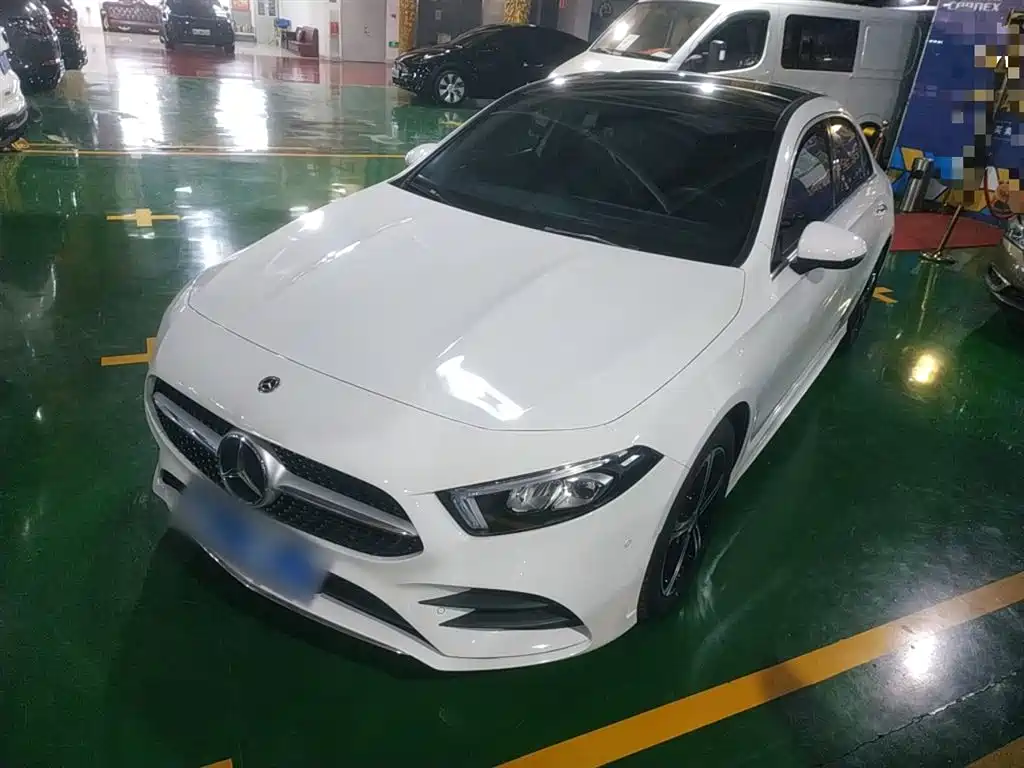 MERCEDES-BENZ A CLASS