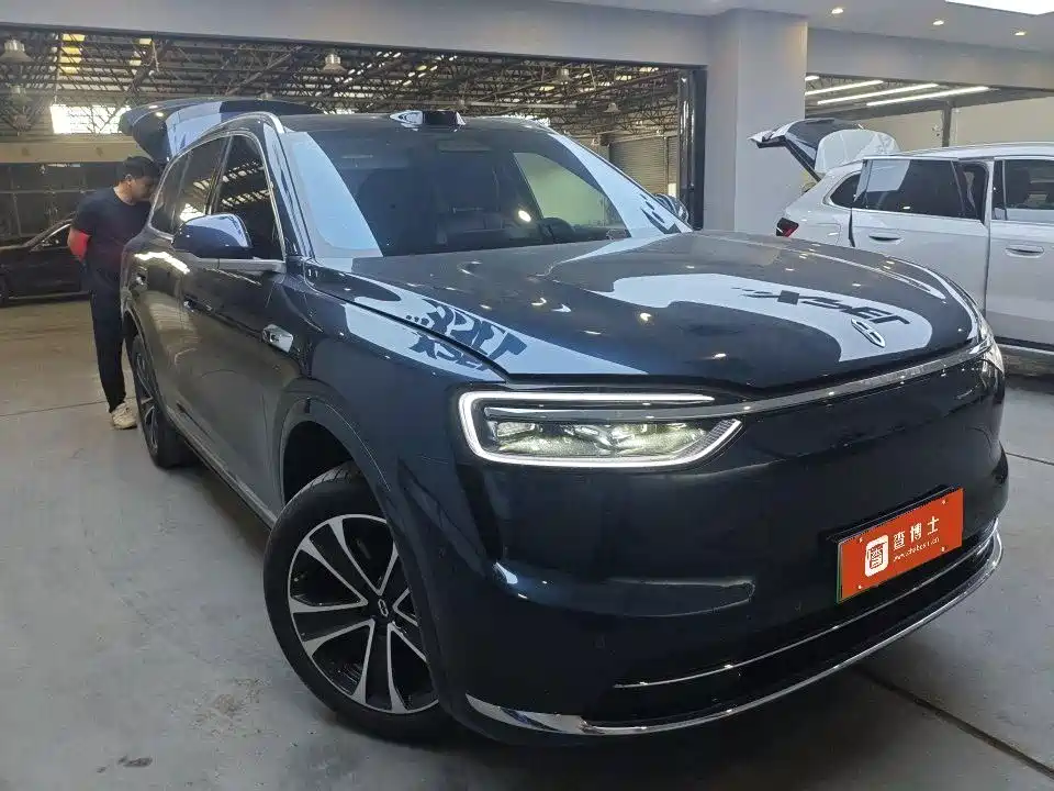 AITO Wenjie AITO M7 — миниатюра 2
