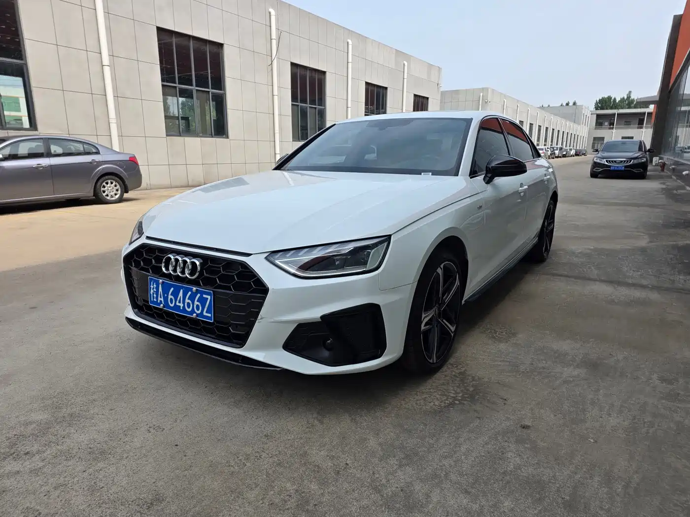 Audi A4L 2025 Белый из Китая, фото 4