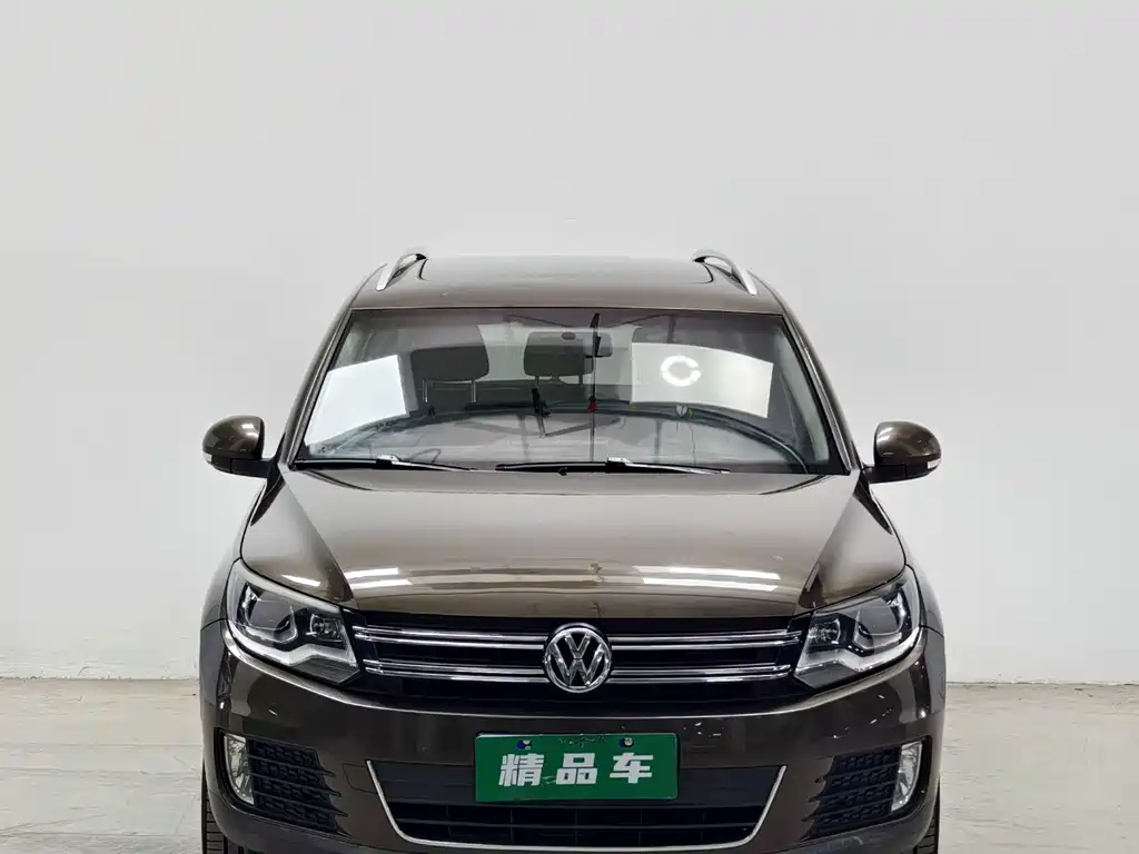 Volkswagen Tiguan — миниатюра 2