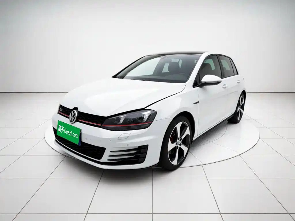 Volkswagen Golf GTI
