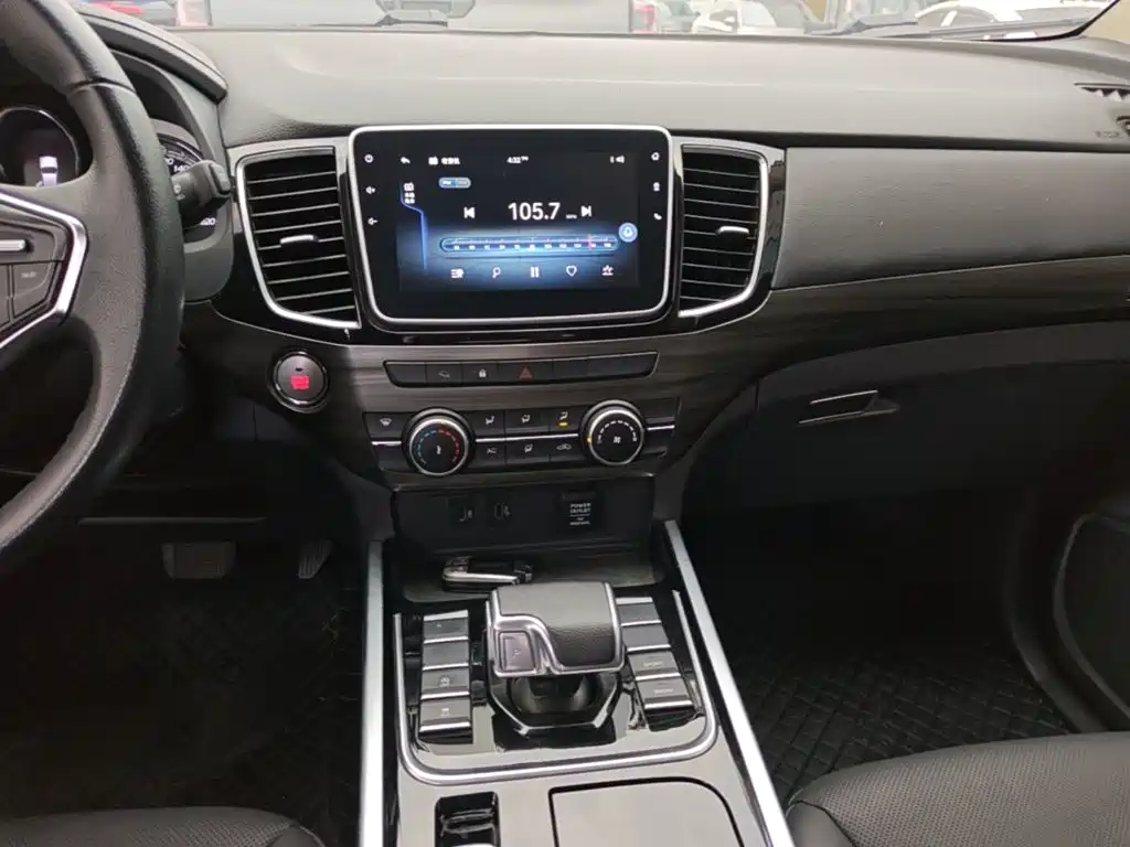 Isuzu Lingtuo — миниатюра 13