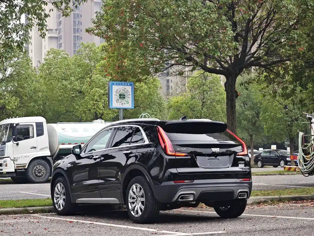 Cadillac XT4 — миниатюра 9