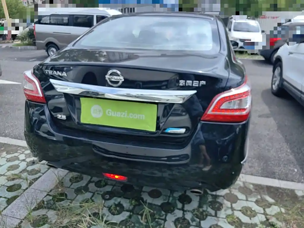 Nissan Teana — миниатюра 6