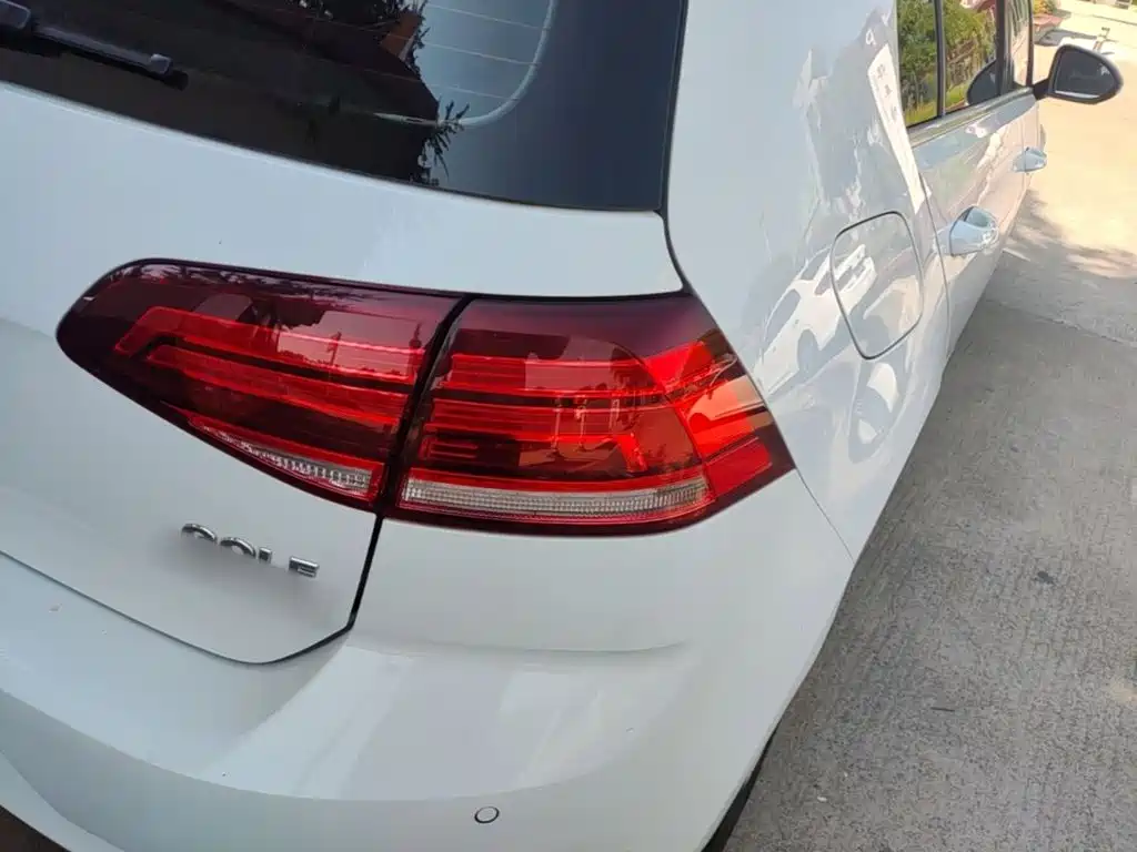 Volkswagen Golf — миниатюра 8