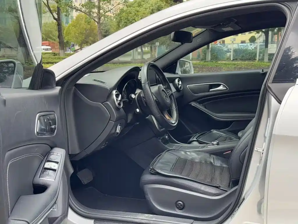 Mercedes-Benz CLA (Import) — миниатюра 15