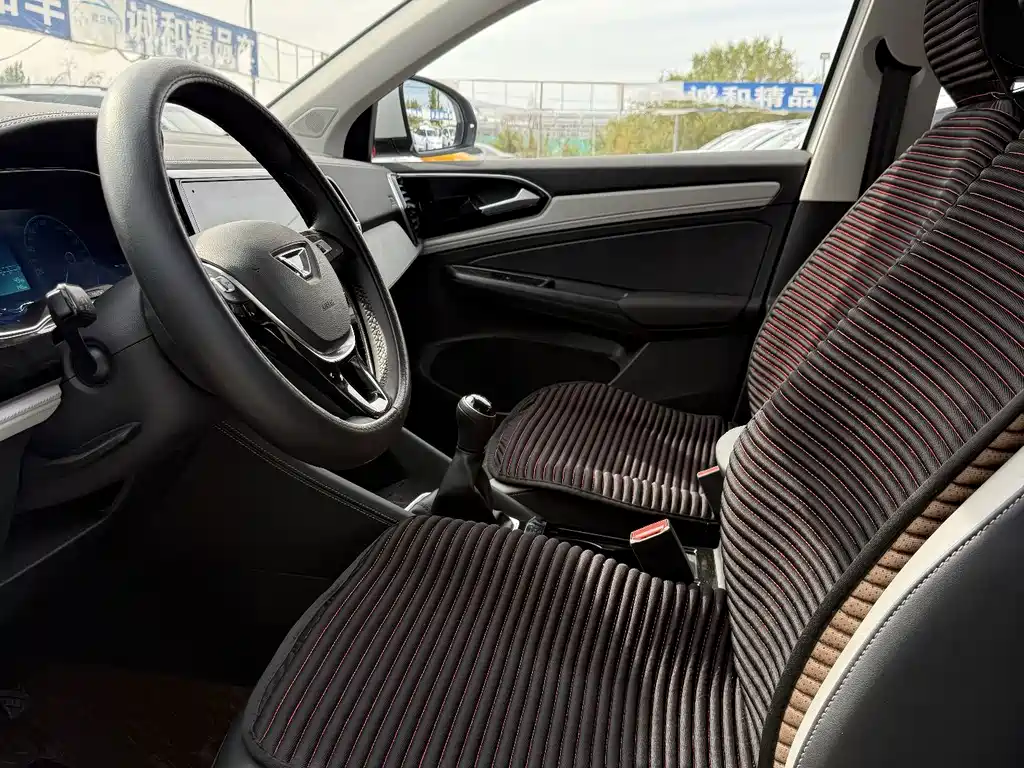 Jetta VS5 — миниатюра 4