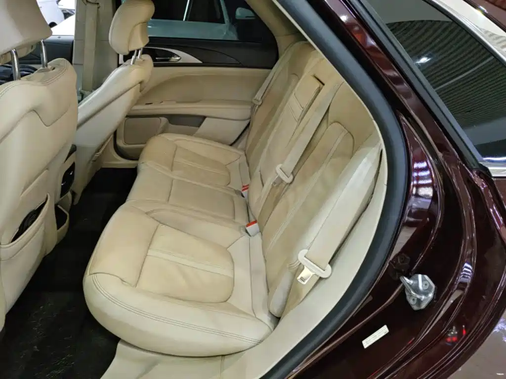 Lincoln MKZ — миниатюра 17