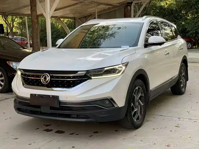 DONGFENG AX7