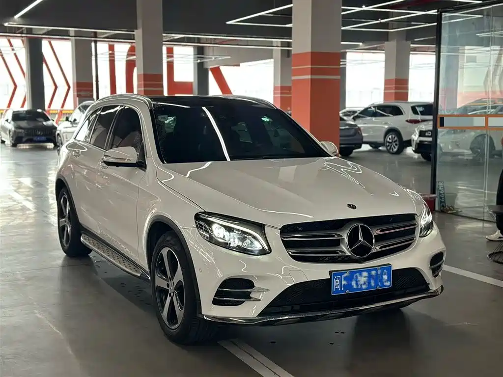 Mercedes-Benz GLC 2019 GLC 260 L 4MATIC Luxury