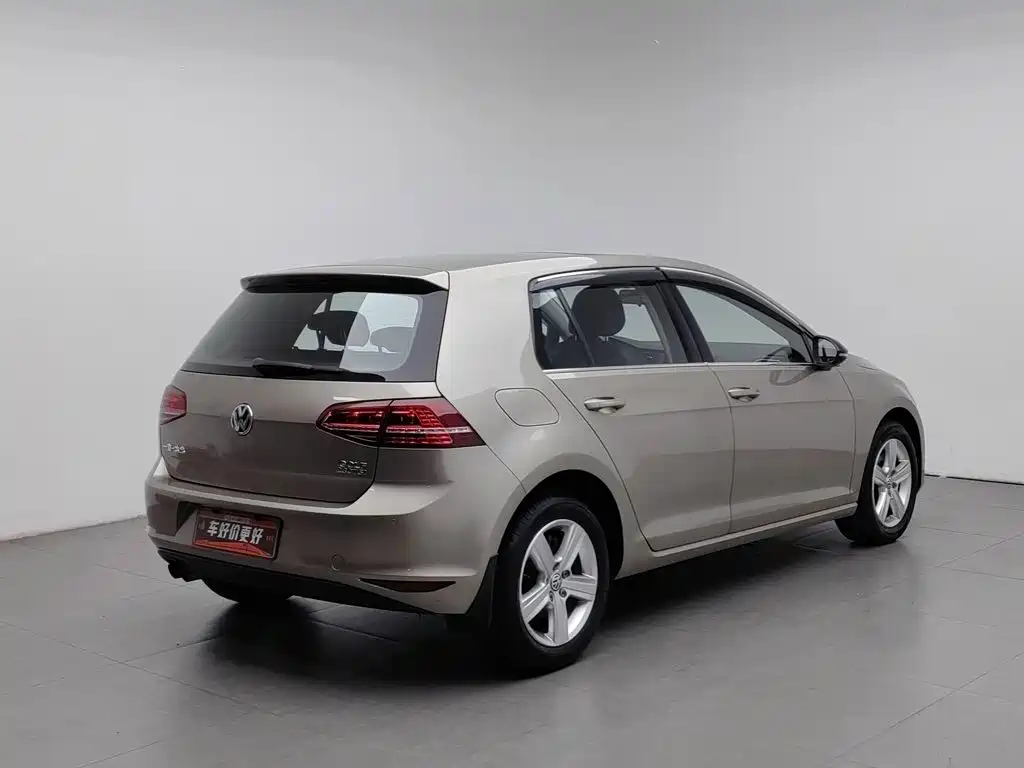 Volkswagen Golf — миниатюра 2