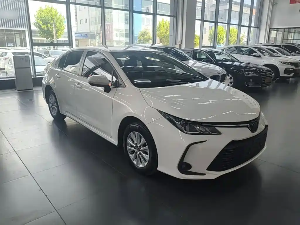 Toyota Corolla — миниатюра 4