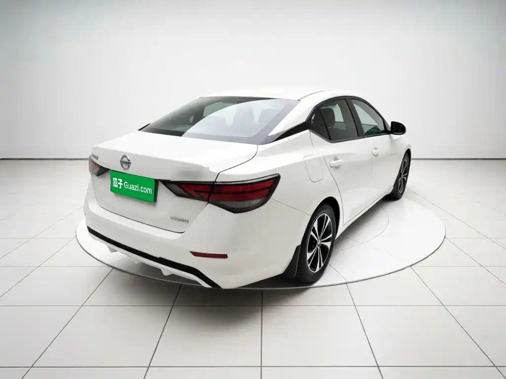Nissan Sylphy — миниатюра 6
