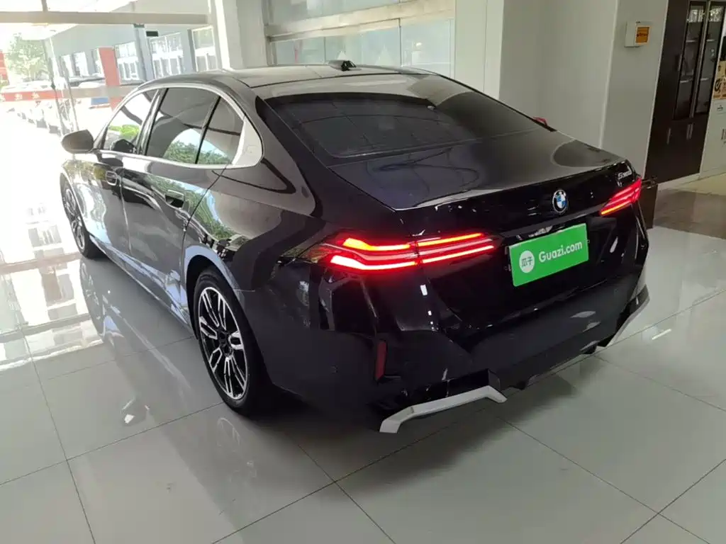 BMW 5 Series 5 2025 530Li Lead M Sport