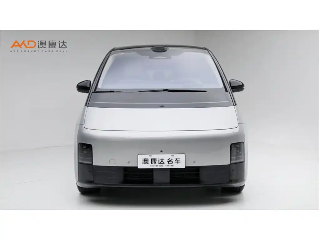 Li Auto Li MEGA — миниатюра 2