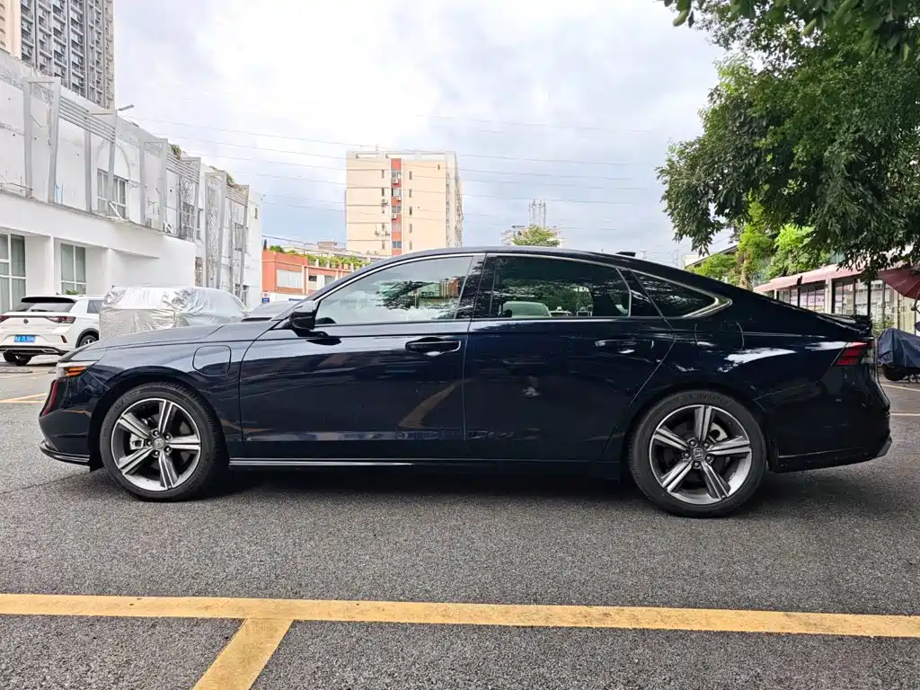 Honda Accord New Energy — миниатюра 8