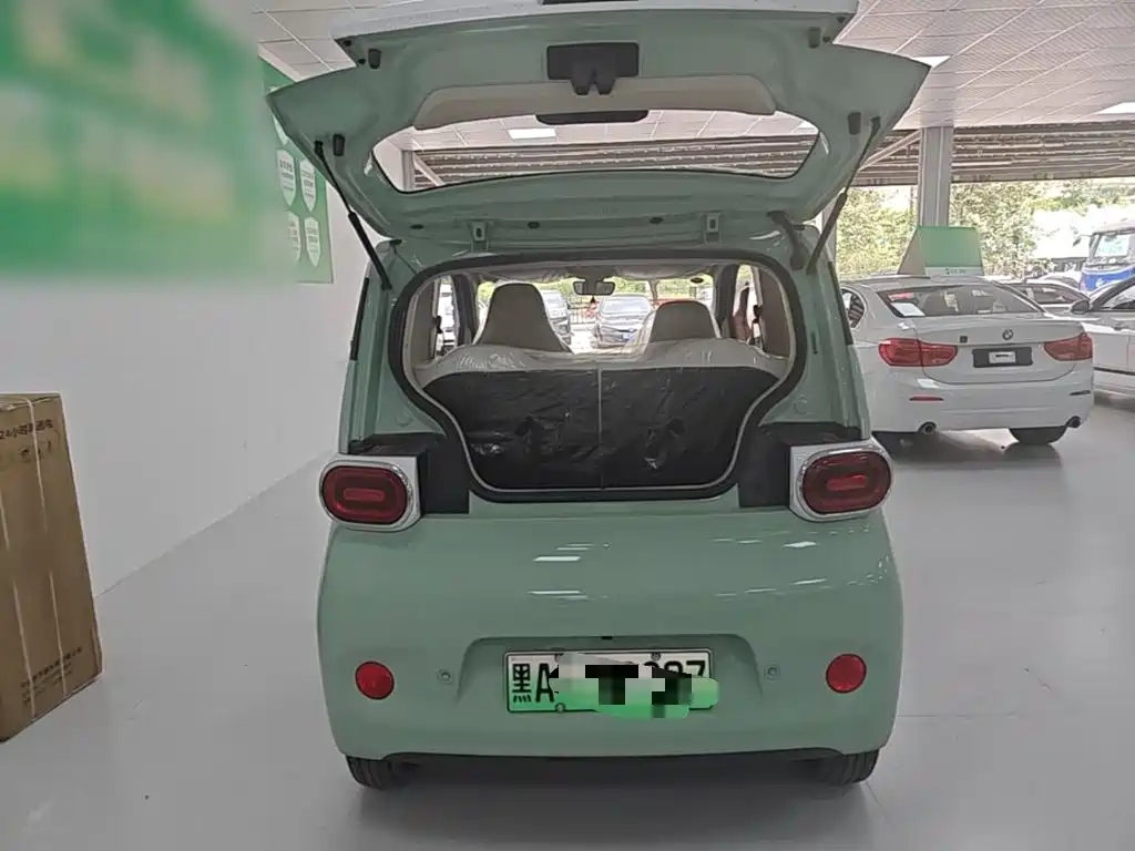 Wuling MINIEV — миниатюра 19