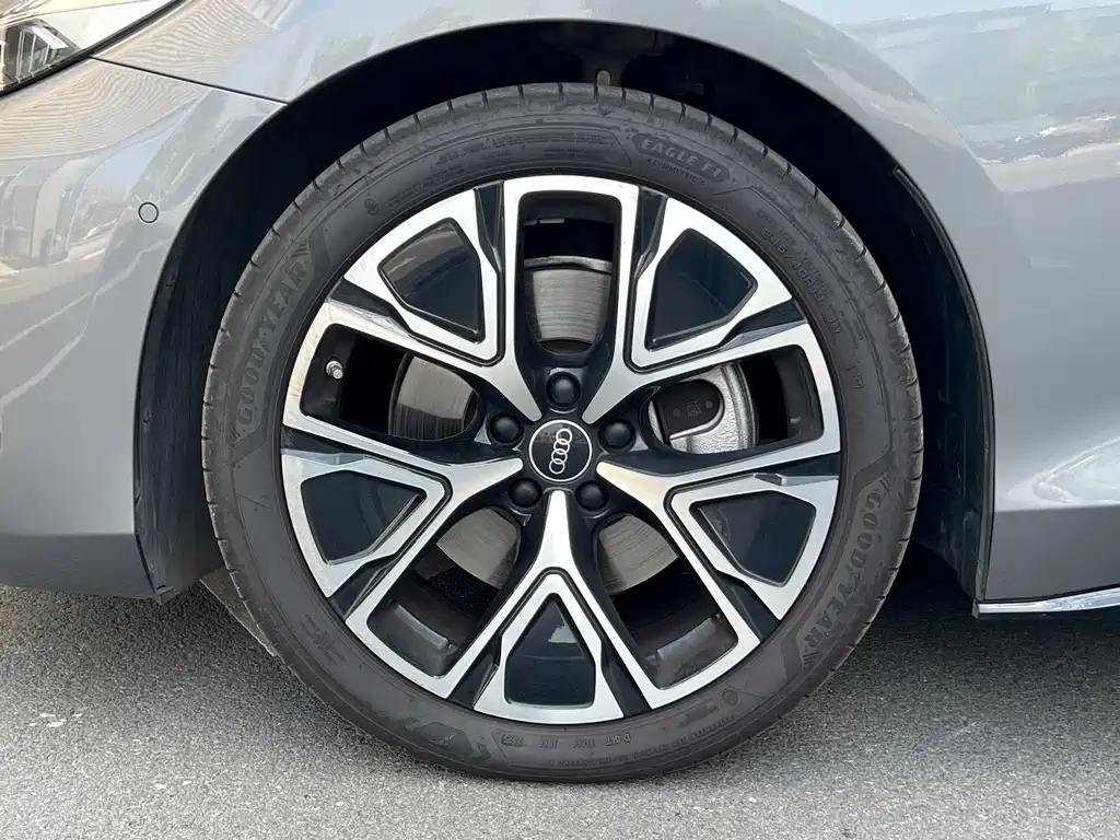 Audi A5L Sportback — миниатюра 4