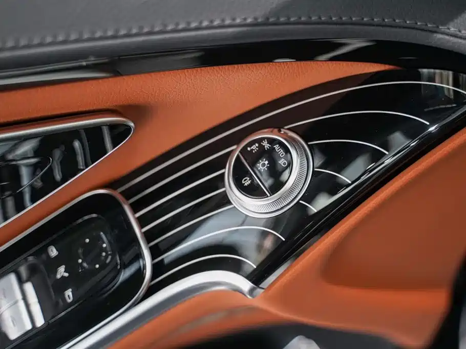 MERCEDES-BENZ S CLASS