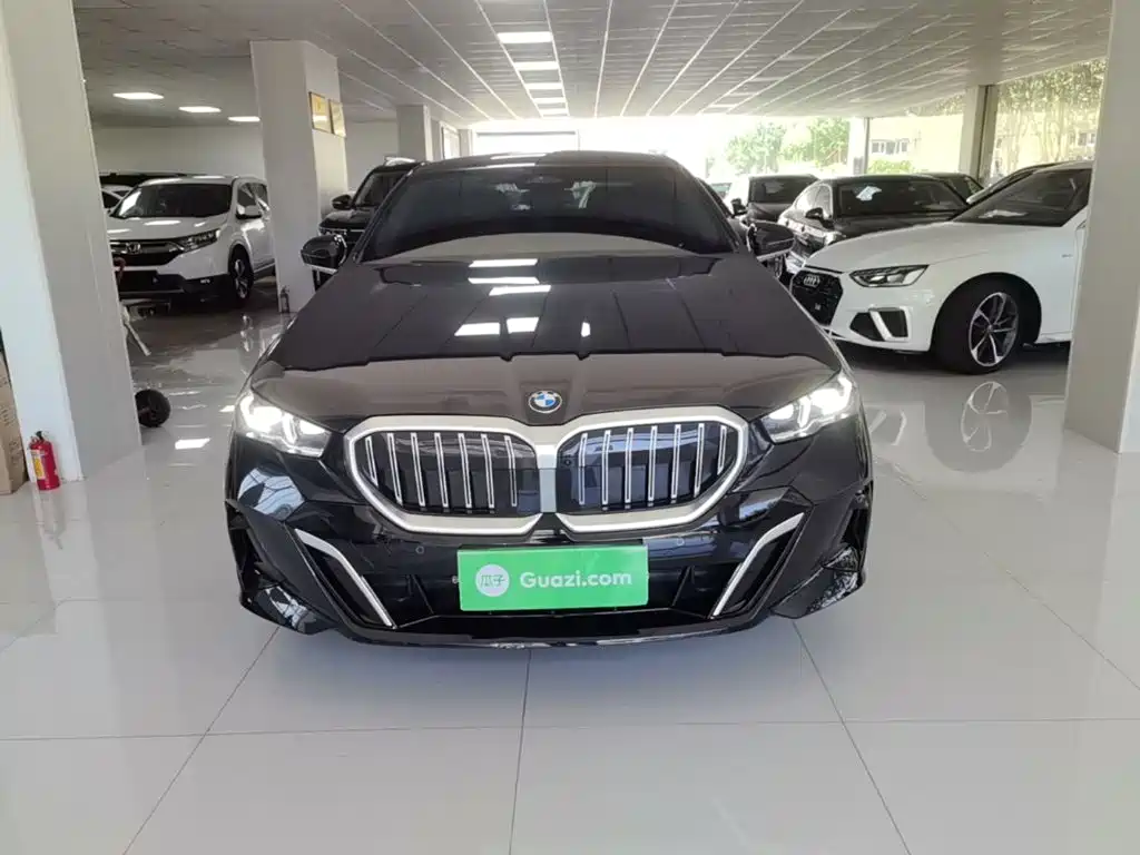 BMW 5 Series 5 2025 530Li Lead M Sport