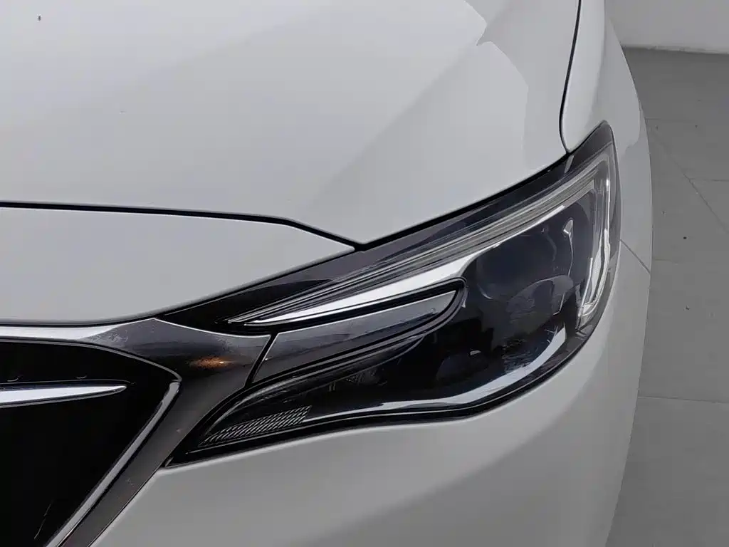 Buick Excelle — миниатюра 7