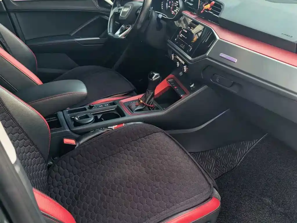 Audi Q3 — миниатюра 5