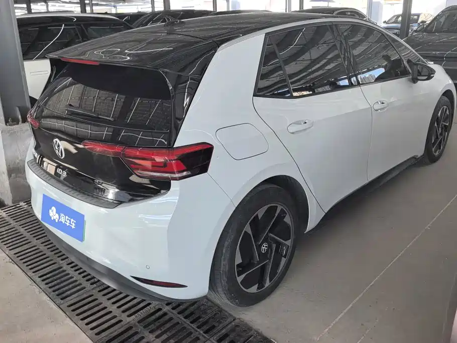 Volkswagen ID.3 — миниатюра 3